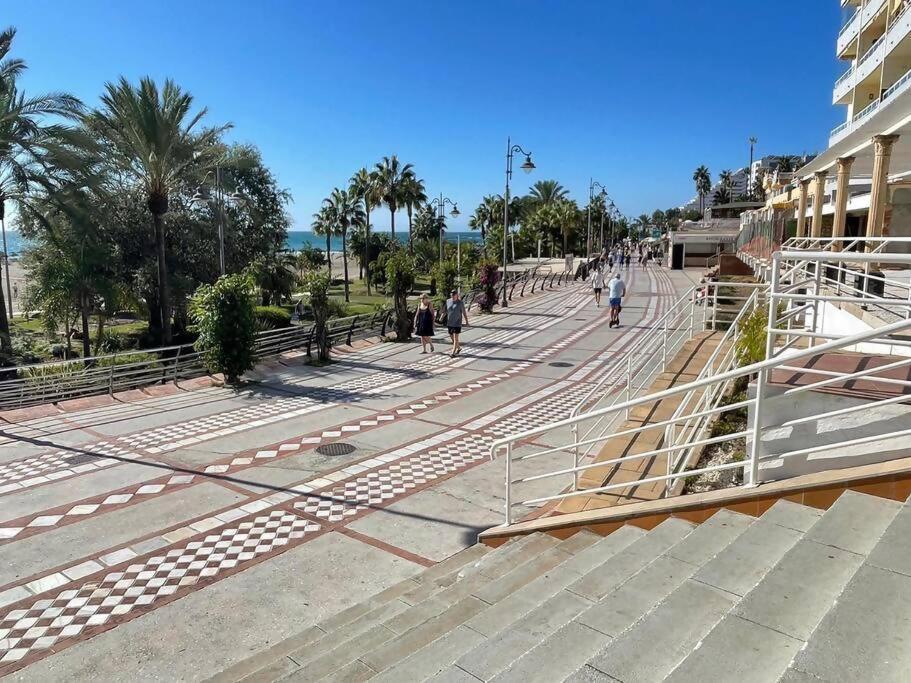 בנאלמדנה Estudio Miramarprimera Linea Playa Amazing Views מראה חיצוני תמונה