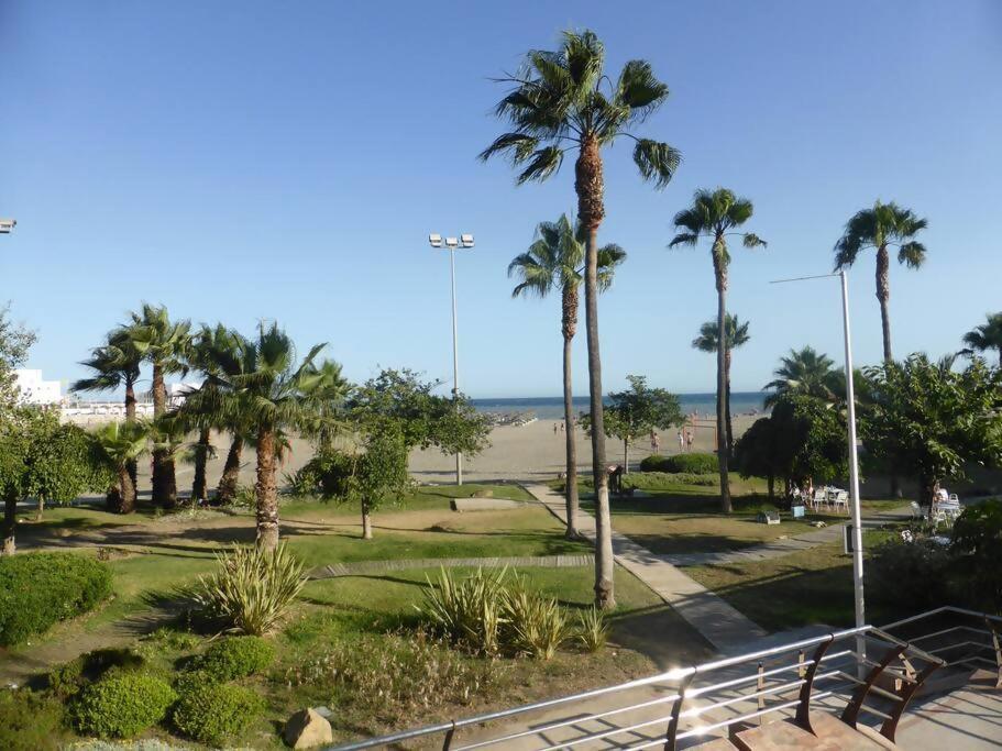 בנאלמדנה Estudio Miramarprimera Linea Playa Amazing Views מראה חיצוני תמונה